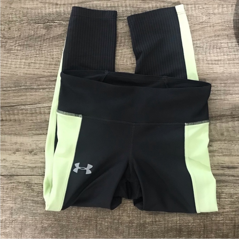 UA leggings